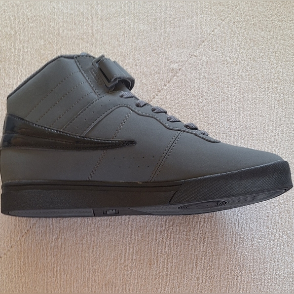 Fila Vulcan 13 Vintage Shoe csrk/blk/blk. VERY RARE. - Picture 2 of 4